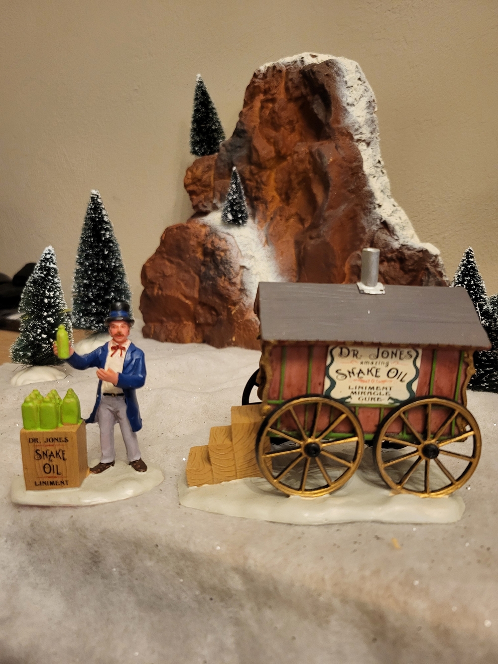 2006 Lemax Village Collection "Miracle Cure" (Dr. Jones Snake Oil) Table Accent